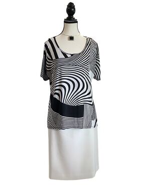 Vintage Black & White Geometric Pattern Short Sleeve Cold Shoulder Top Size XL
